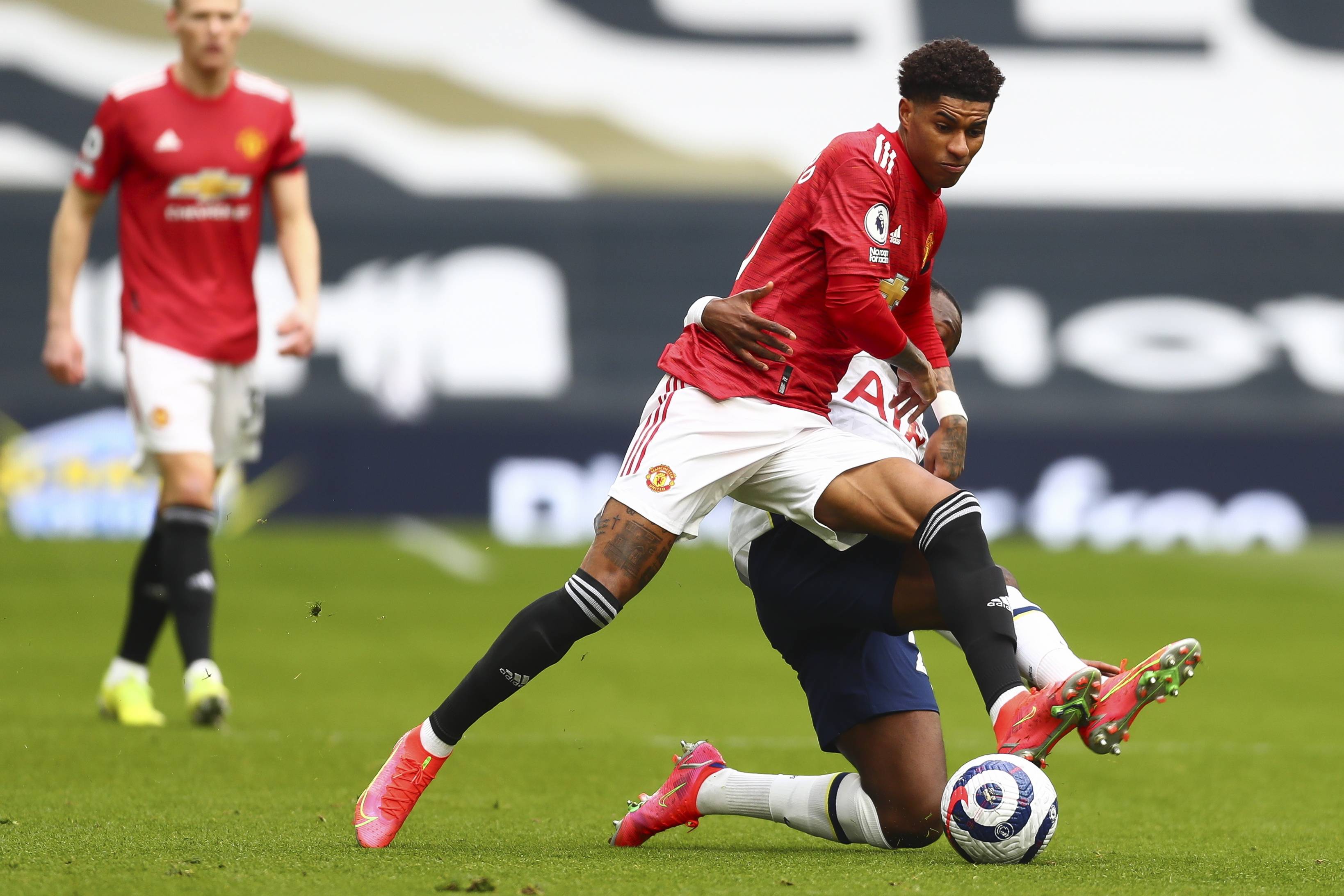 正是这种趋 正是这种趋